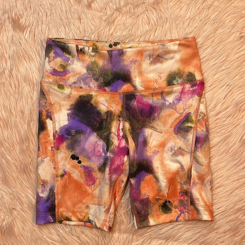 Nike Air Dri-Fit Multi Color Biker Shorts Size Small Woman’s